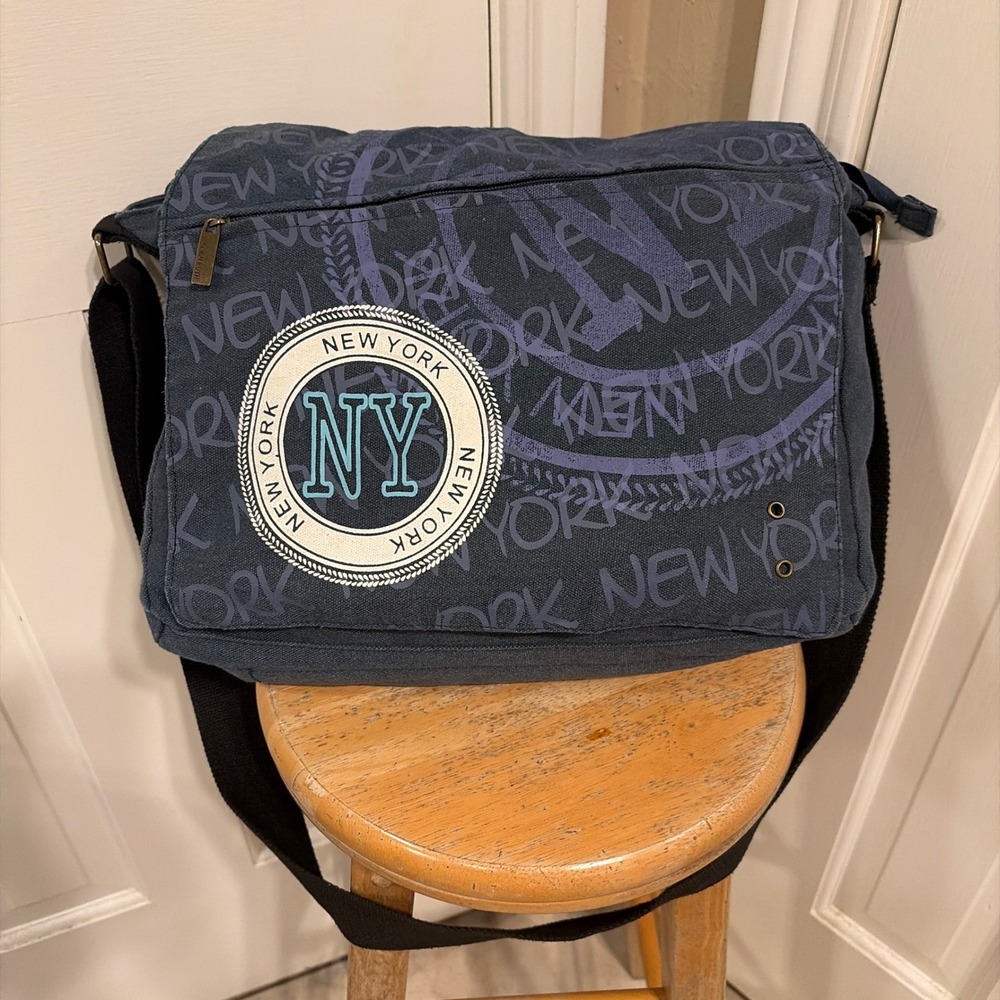 Robin Ruth Unisex Canvas Messenger Bag New York Navy Blue OS Crossbody Travel